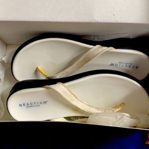 Vintage shoes reaction Kenneth Cole size 7 1/2